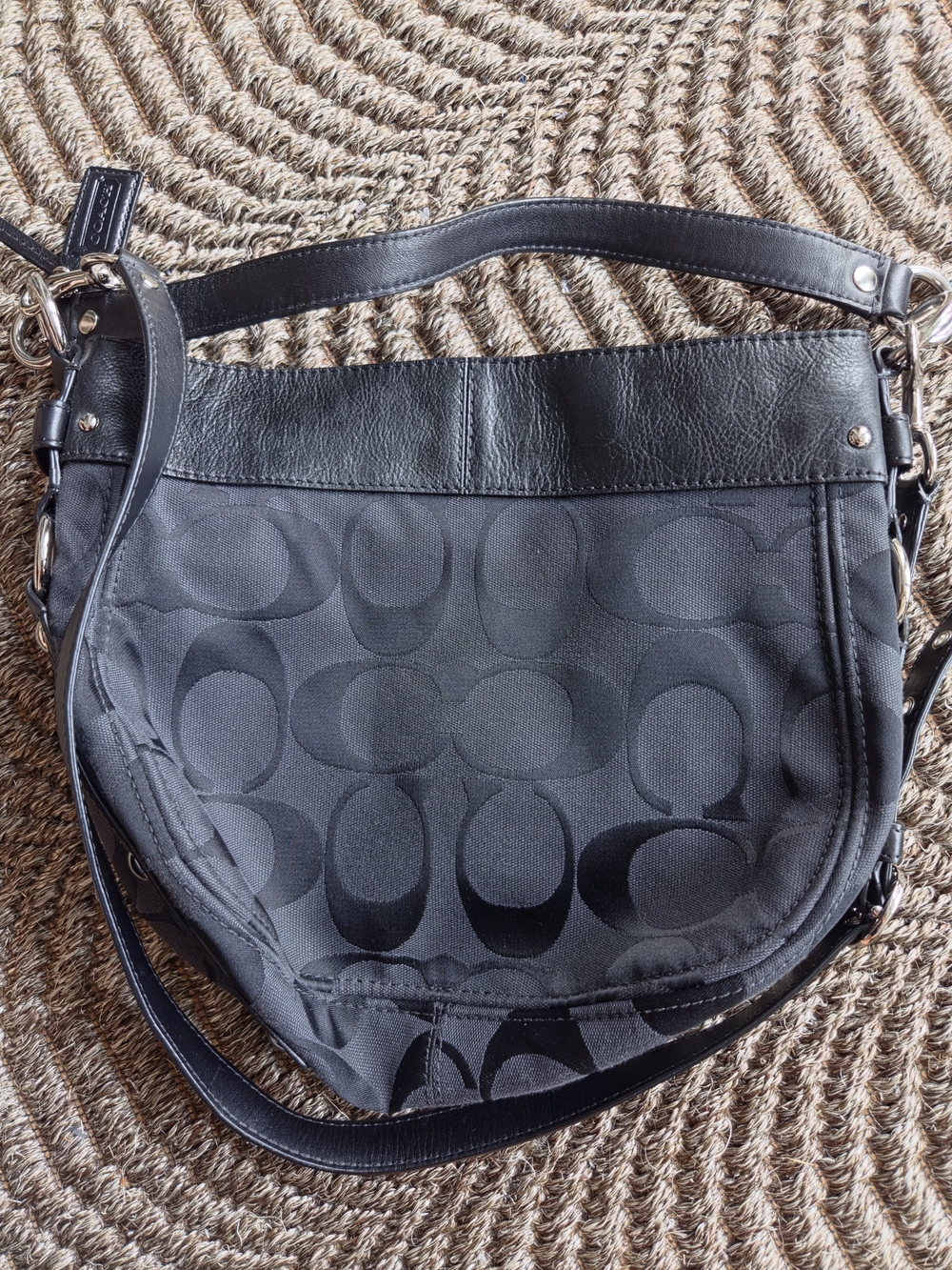 Coach Black Signature Zoe Shoulder Bag - Picture 2 of 4